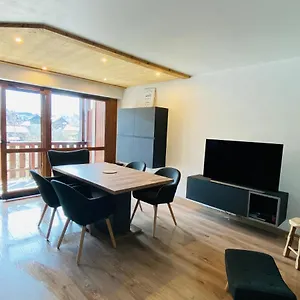 appartement-en-hyper-centre-de-samoens.hotels-rhonealpes.com/